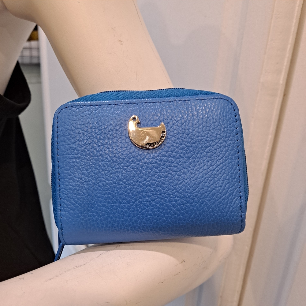 Buxton Vibrant Blue Leather Wallet